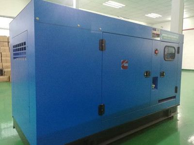 數(shù)據(jù)中心柴油發(fā)電機(jī)組與電力金具 應(yīng)急電源的穩(wěn)定保障